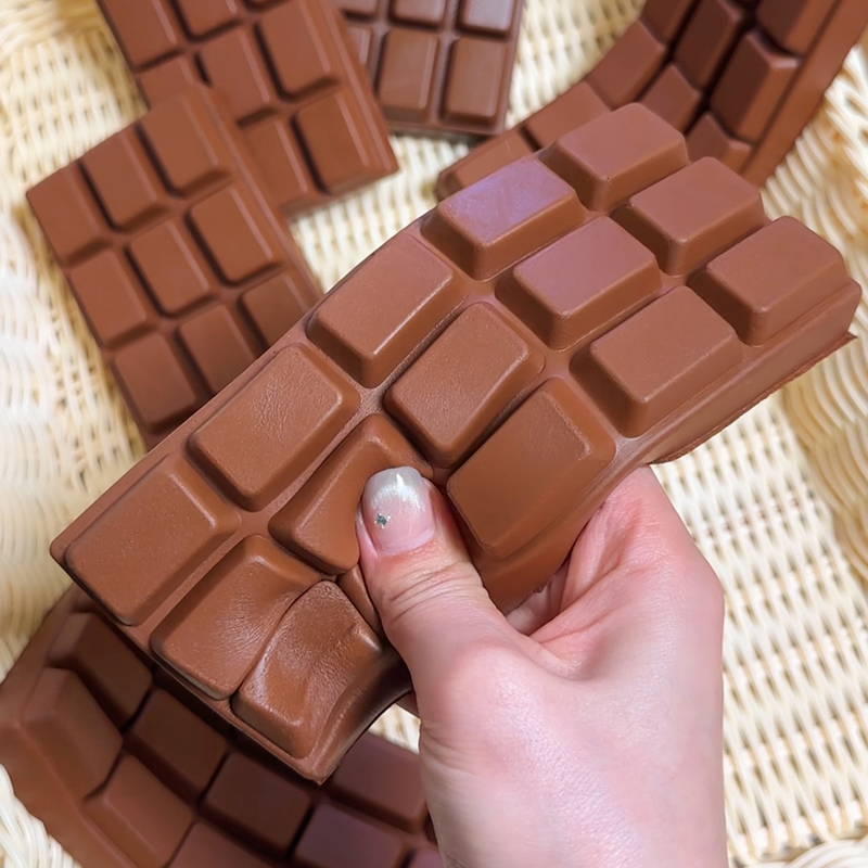Weiche Schokoladen-Squishy-Spi – Junk Food Snacks Bewertung und Preis